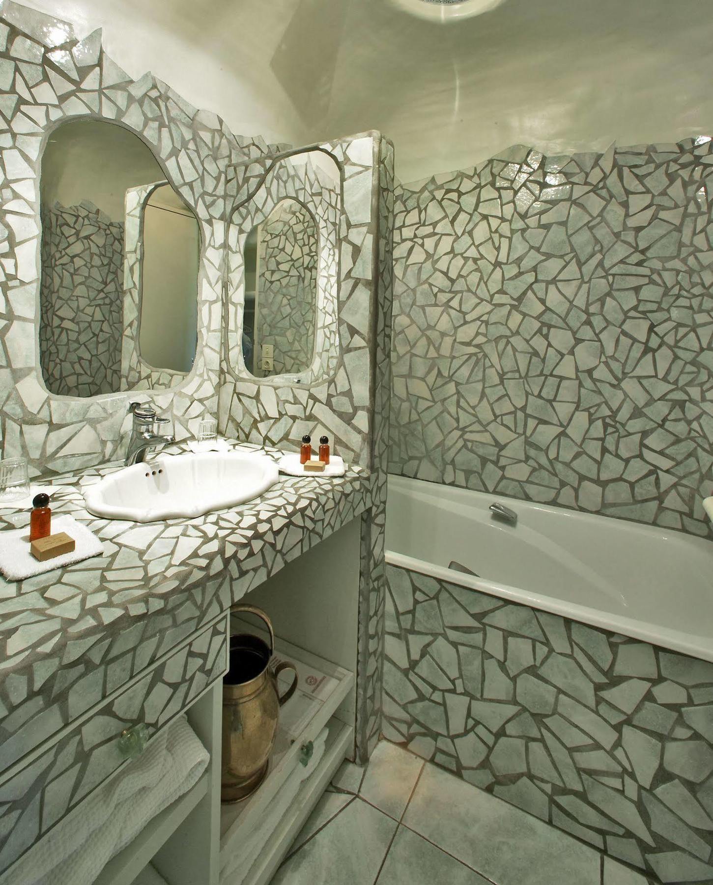 Relais Du Bois Saint Georges - Hotel De Charme Saintes Eksteriør billede