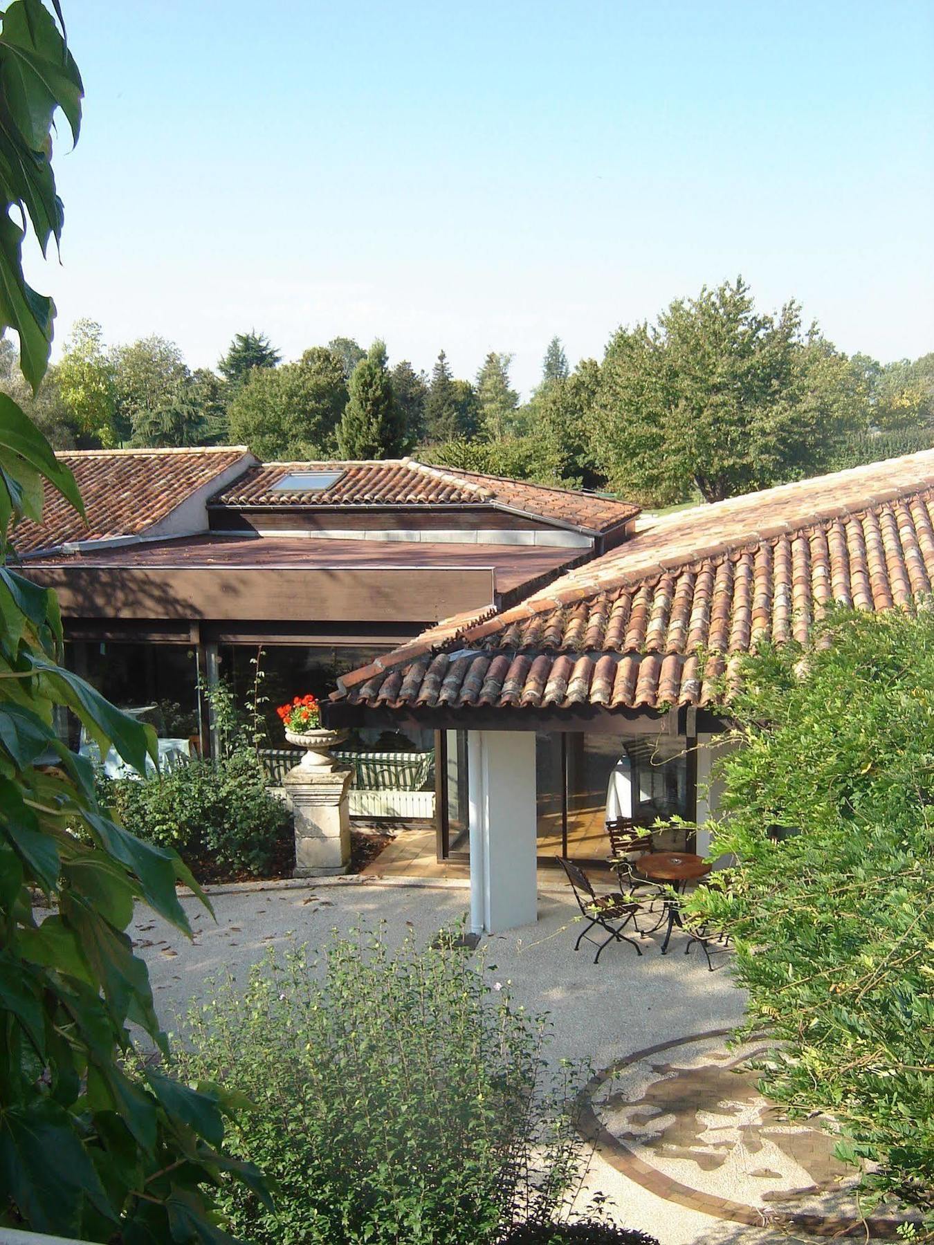 Relais Du Bois Saint Georges - Hotel De Charme Saintes Eksteriør billede